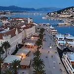 Appartamento Modern Luxury Diva 1 , 4 Stars, Ciovo, Okrug