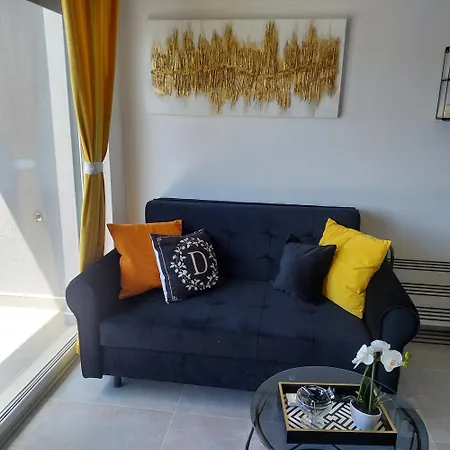 Modern Luxury Diva 1 , 4 Stars, Ciovo, Okrug