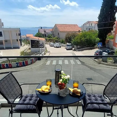 Modern Luxury Diva 1 , 4 Stars, Ciovo, Okrug Διαμέρισμα *