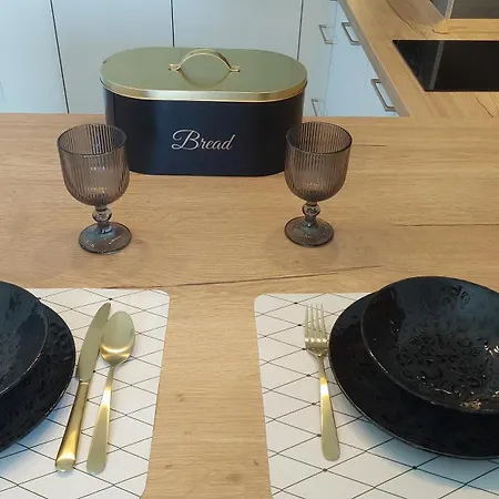 Modern Luxury Diva 1 , 4 Stars, Ciovo, Okrug Apartment *