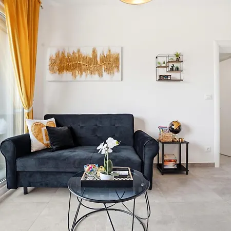 Modern Luxury Diva 1 , 4 Stars, Ciovo, Okrug Apartment Trogir