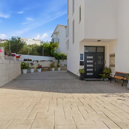 Apartment Modern Luxury Diva 1 , 4 Stars, Ciovo, Okrug Trogir