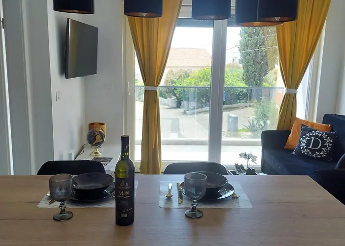 Modern Luxury Diva 1 , 4 Stars, Ciovo, Okrug Апартаменти Трогір