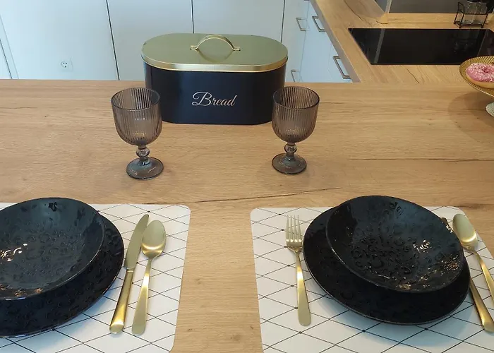 Modern Luxury Diva 1 , 4 Stars, Ciovo, Okrug Апартаменти *