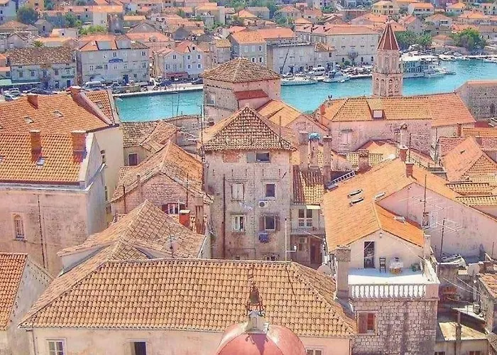 Апартаменти Modern Luxury Diva 1 , 4 Stars, Ciovo, Okrug